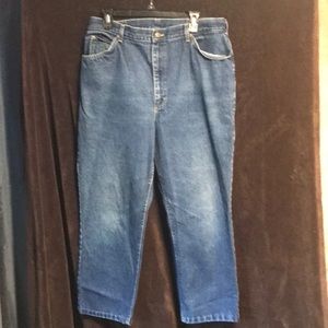 USA made vintage Lee jeans size 36 we ship fast